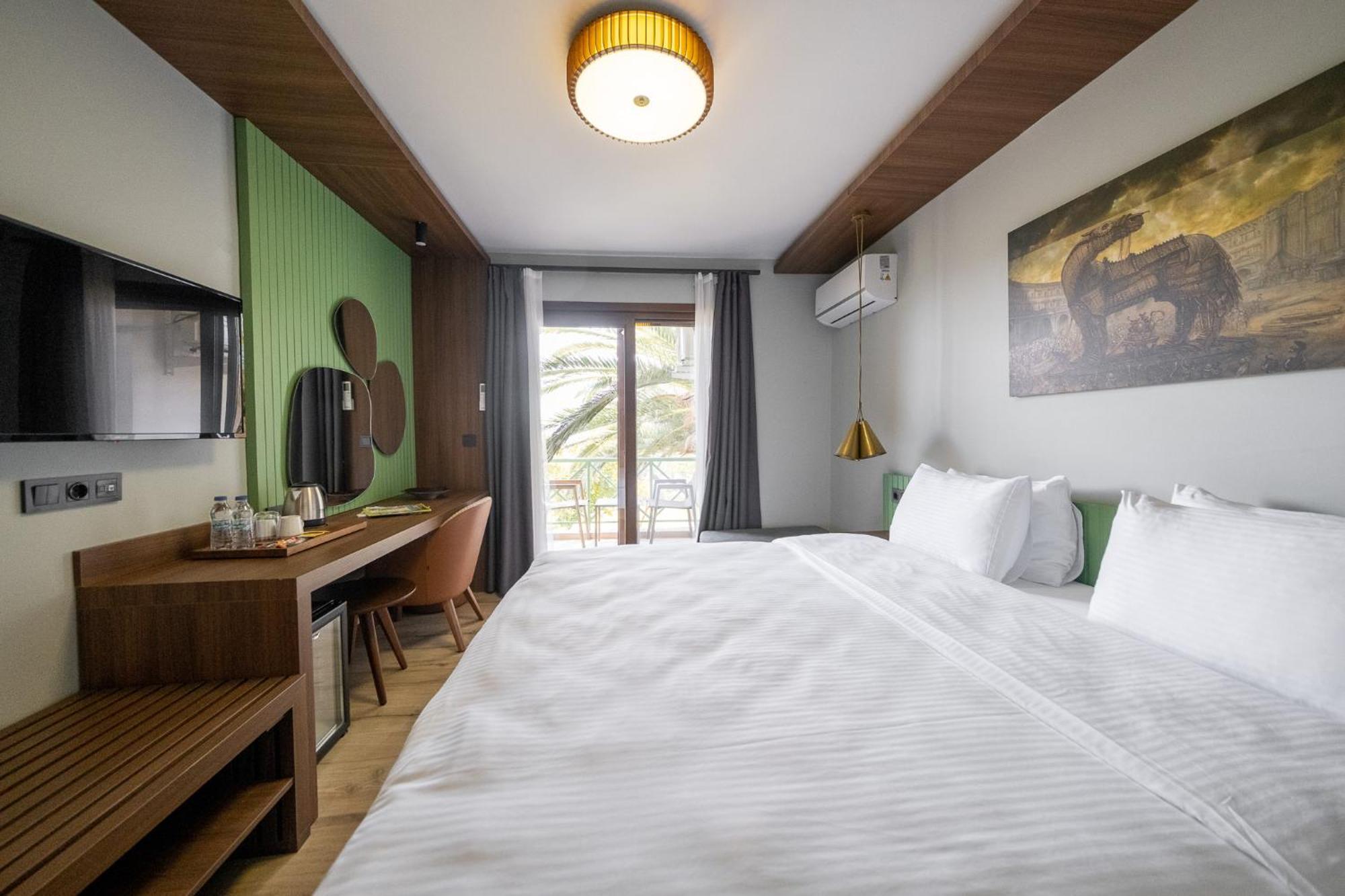 Assos Troy Beach Hotel מראה חיצוני תמונה